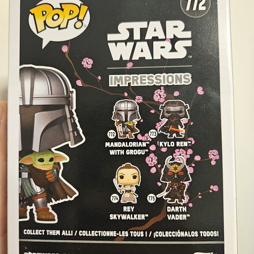 The Mandalorian with Grogu Funko Pop 772 like new