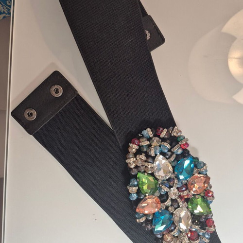 Belt with stones new, elastic, black and multicolored