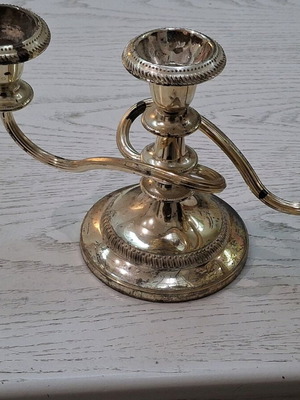 Κηροπήγιο τρικέρο μεταχειρισμένο επάργυρο