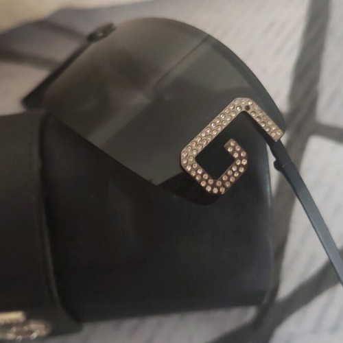Dolce and Gabbana D&G Swarovski sunglasses used, black