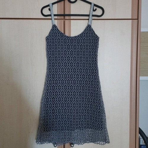 Caramella gray two-tone dress like new, elastic fabric, size M