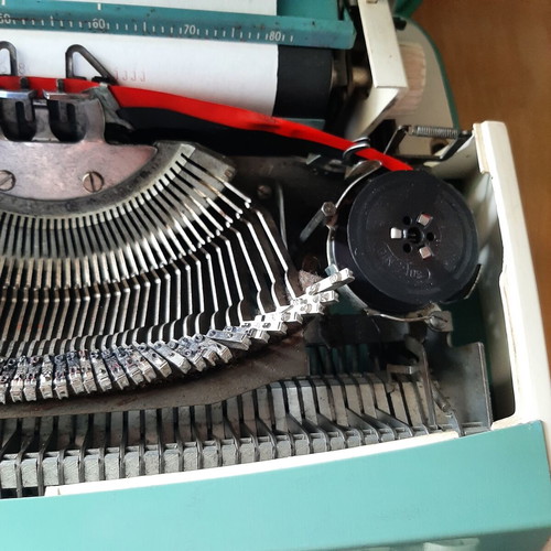 Smith Corona Zephyr II mechanical typewriter used, vintage 60s-70s