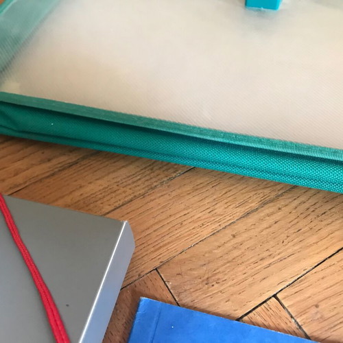 Plastic bag and paper folders like new, set of 5 pieces