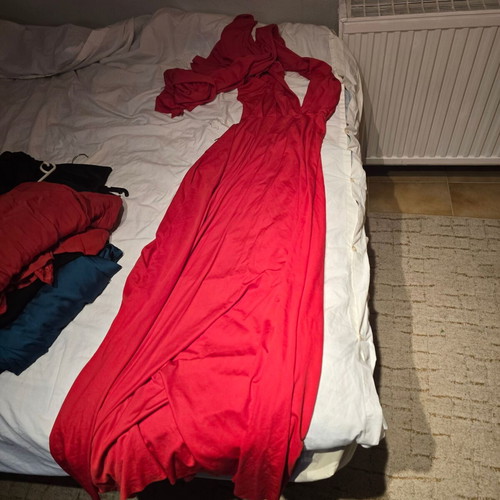 Red dress large new, long with neck tie