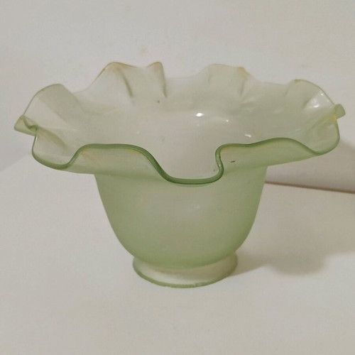 Glass lampshade used, 15×15 cm, vintage style