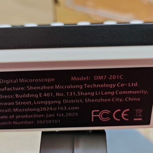Digital Microscope DM7-Z01C with 4.3" LCD and up to 1000x Magnification