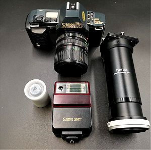 Canon T70 Camera + Canon Zoom lens FD 35-70mm 1: 3,5-4,5 + Vintage hama Dia Duplicator + Canon speedlite 244T Flash