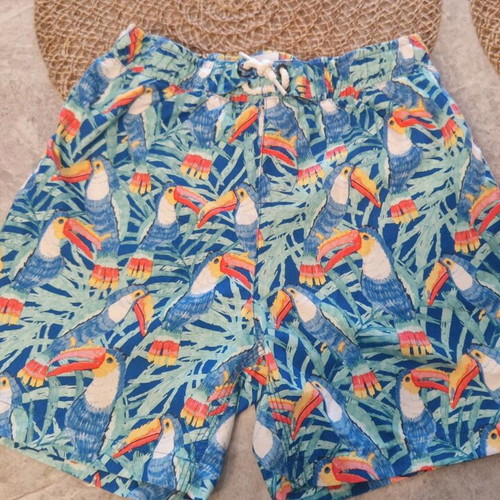 Children's swimwear like new, colorful, size 8 years