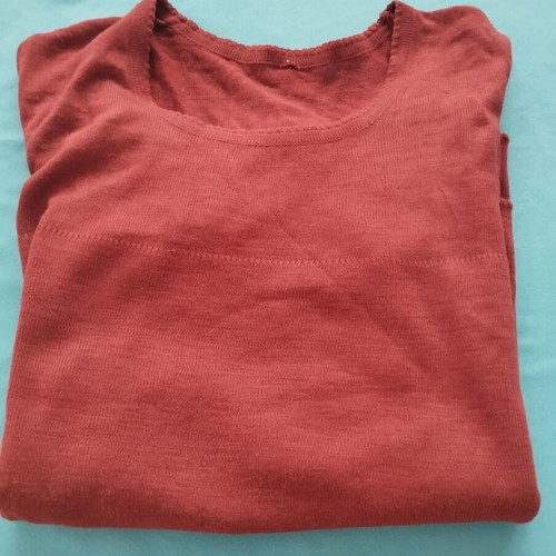 Burgundy Pullover Size XL like new, casual chic knitwear