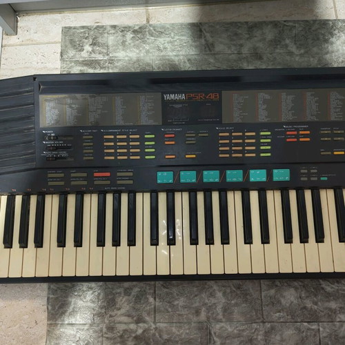 Yamaha PSR-48 σαν καινούργιο, για ανταλλακτικά ή επισκευή