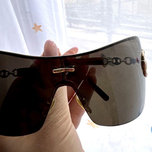 Gucci GG 2771/S vintage sunglasses with metal chain details