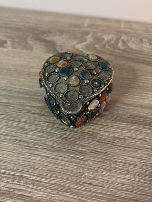 Heart-Shaped Trinket Box with Mosaic Stone Inlay used