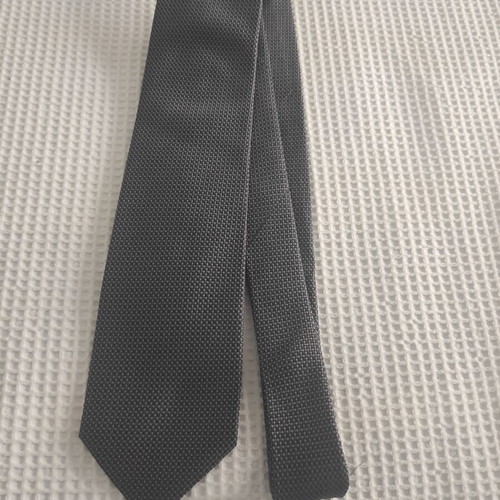 Daniel Hechter Paris tie like new, grey