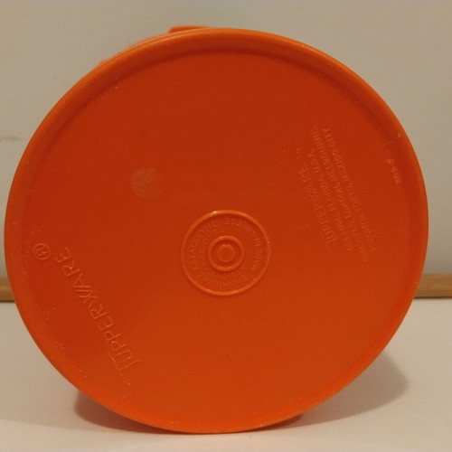 Tupperware canister vintage orange servalier maxi 809-7 used