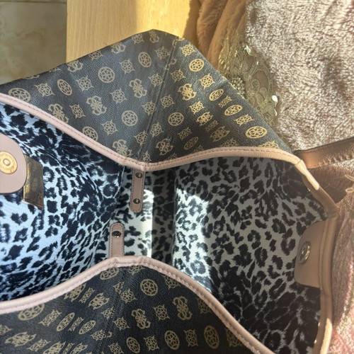 Guess Original Shoulder Bag like new, beige and brown