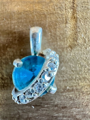 Pendant with aqua stone and zircon 925 like new