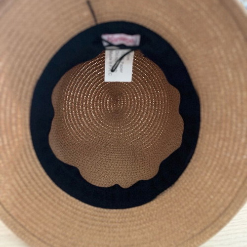Summer hat made of jute like new with side bow