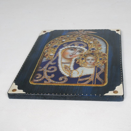Icon of Virgin Mary with Infant Jesus like new on wood