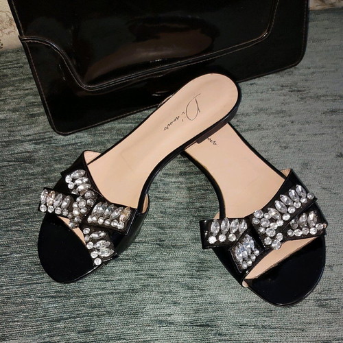 Di'nuovo women's sandal-type slippers like new, size 39