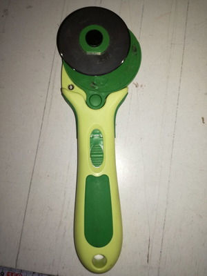 Precision paper cutter like new