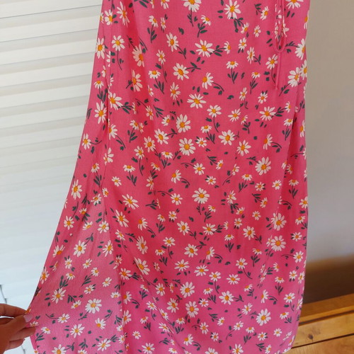 Stradivarius skirt, pink, size S with side slit