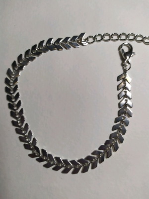 Women's silver chain bracelet made of steel new