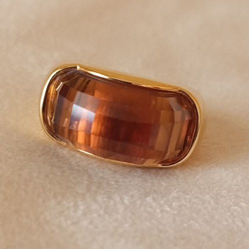 Women's ring used, Italian, gold color with honey transparent stone, size 53