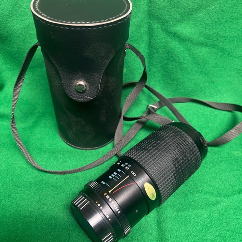 Tokina 80-200mm f4.0 lens for Pentax used, in excellent condition