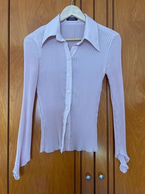Pleated women's shirt pink powder size small like new