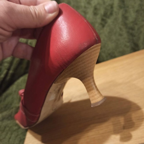 Red leather pumps size 37 used, 5.5 cm heel