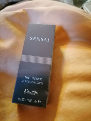 Sensai The Lipstick No 9 new, 3.4 gr sealed