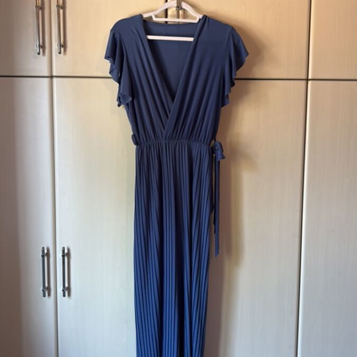 Women's one-piece jumpsuit size M, like new, blue
