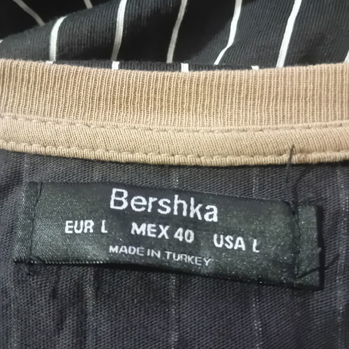 Bershka men's short-sleeve cotton t-shirt L/XL like new, black and beige