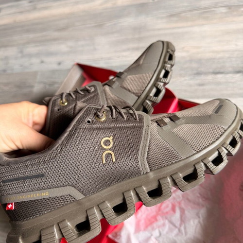 On Cloud 6 Limited Edition women's sneakers size EU 38.5 brown
