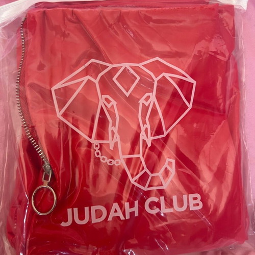 Judah club red vinyl leggings size M new