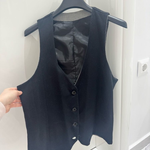 Men's reversible vest S like new, black and gray