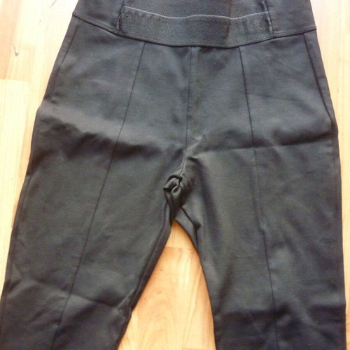 Zara women's black leggings pants like new, waist 37 Large