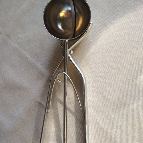 Silver-plated serving utensils used, set of 3 pieces
