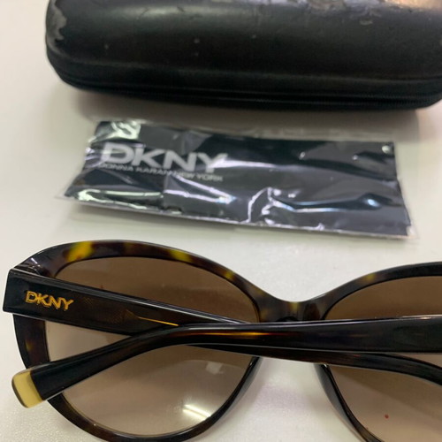 DKNY sunglasses like new, tortoise shell