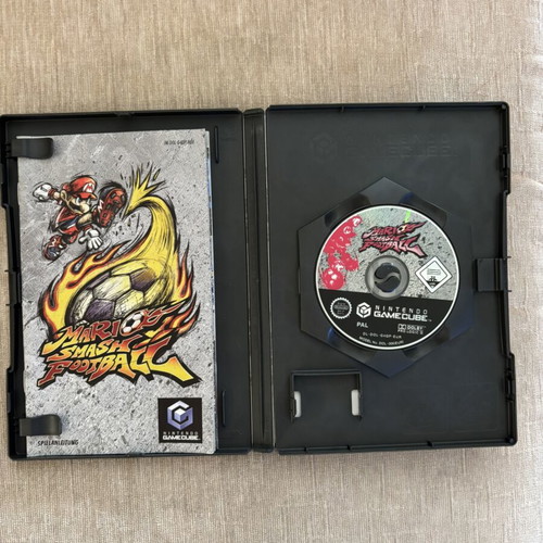 Mario Smash Football Nintendo GameCube PAL used, complete