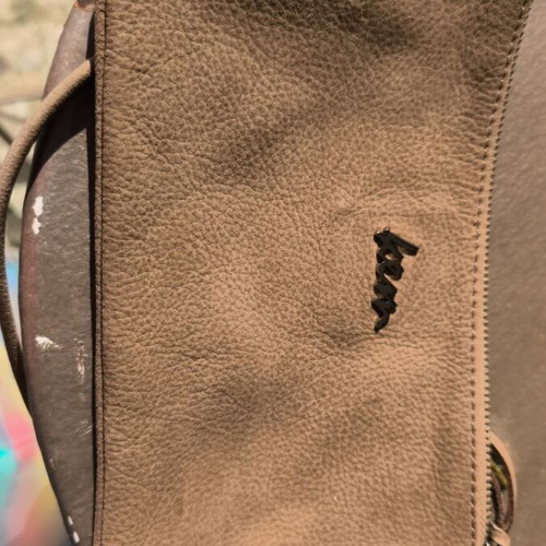Kem leather shoulder bag, brown