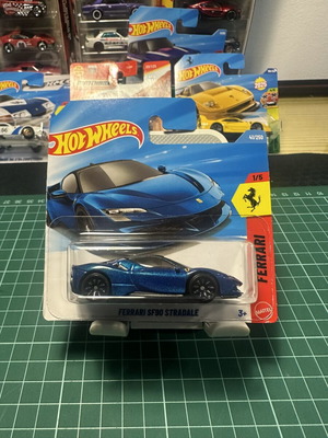 Hotwheels Ferrari SF90 Stradale like new