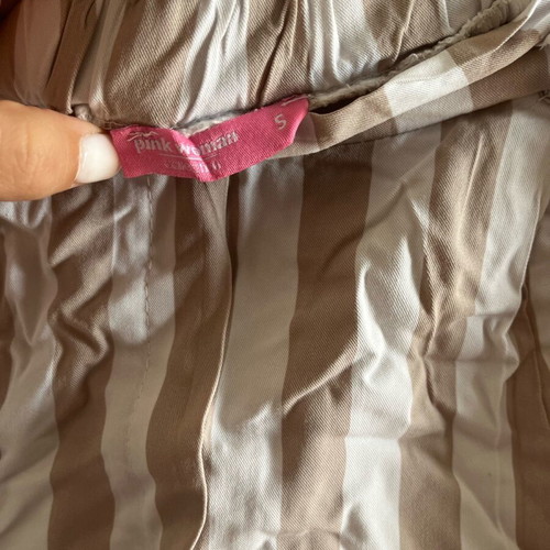 Pink Woman women's capri pants like new, white and beige, size S