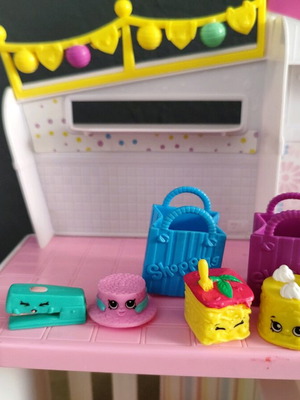 Shopkins Παιχνίδια Φιγούρες και Σπιτάκι