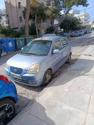 Kia Picanto 2006 model, 120000km, blue, manual petrol car
