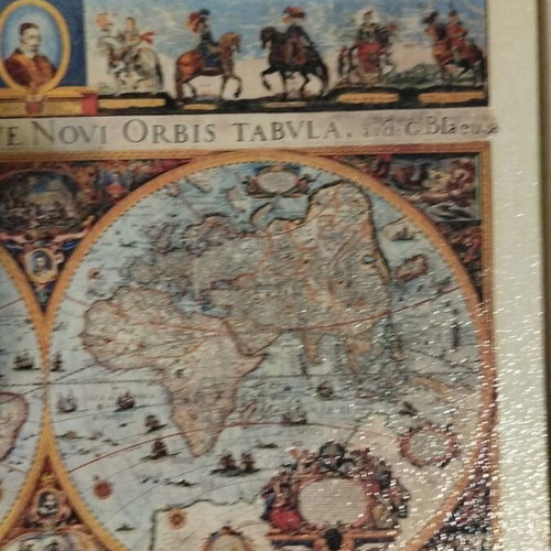 Atlas map like new, Italian language, 36x47.5 cm