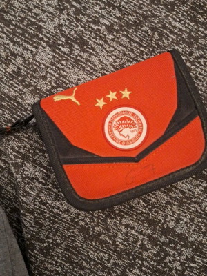 Olympiakos Wallet used with G7 pen design
