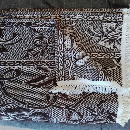 Wool sofa throw double-sided, like new