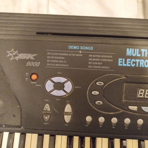 SK9000 keyboard used, one key not working