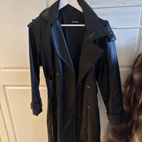 Pull & Bear trench coat new, medium, black